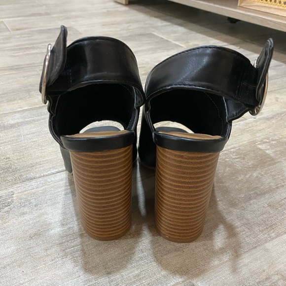 QUPID Slingback Black Heels - Picture 9 of 9